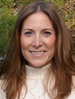 photo of Emma Farrell